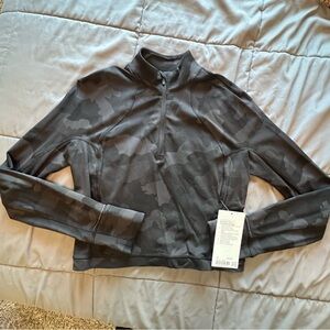 Lululemon it’s rulu run half zip